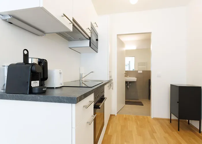 Central Modern Studio Apartment